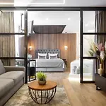 Jacuzzi Apartment Main Square