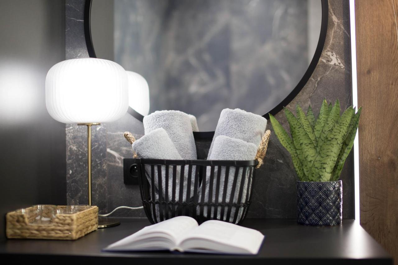 Apartment Jacuzzi Main Square *